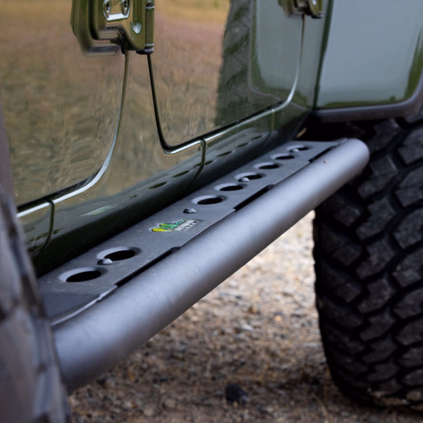 Ironman - Raid Heavy Duty Side Steps Suited for Jeep Wrangler JLU (4 Door）