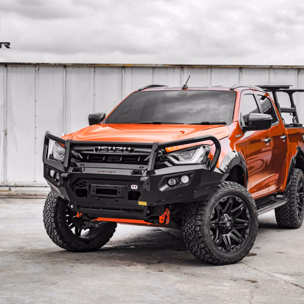 Hamer King series Plus bull bar for Isuzu D-Max (2021 - 2024)