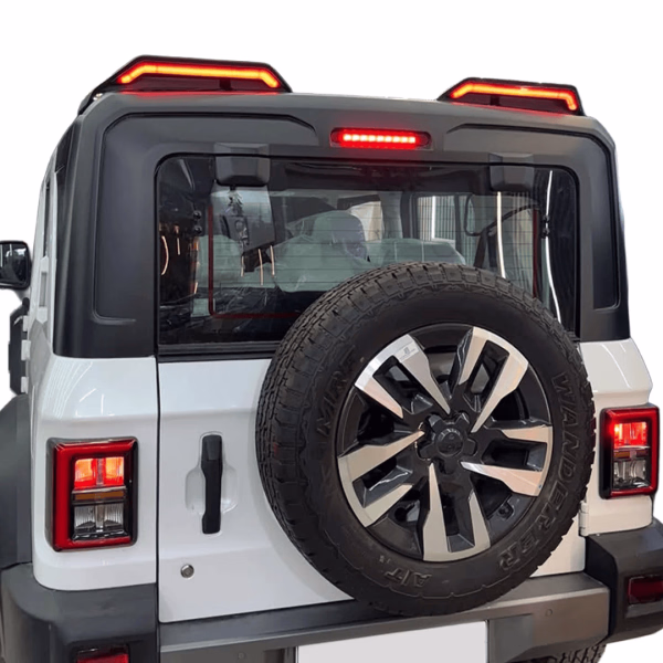 Defender V1 style spoiler for Thar ROXX