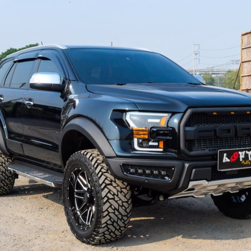 Ford Endeavour with Raptor Kit: The Ultimate SUV Transformation for Off-Road and Street Presence